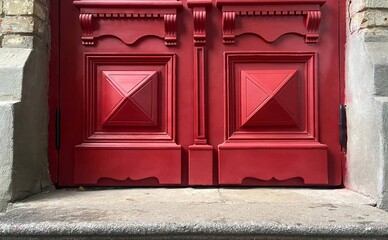 Активісти відновили 120-річні двері старовинної садиби на Лук'янівці