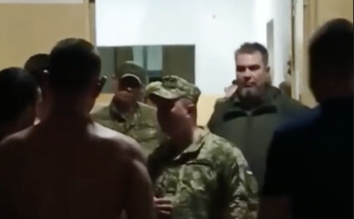 В Киеве произошли беспорядки на сборном пункте мобилизованных: ТЦК объяснил ситуацию - видео