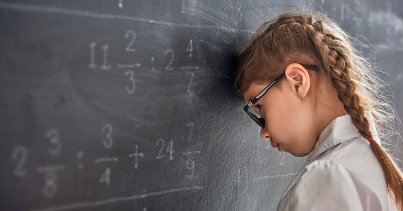 В Україні з 1 вересня 2027 року запровадять 12-річне навчання в школах