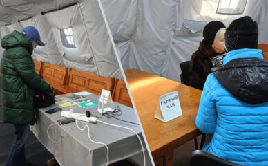 У ліцеї Дарницького району у Києві відкрили пункт, де можна переночувати і зарядити телефони