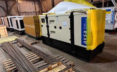 Київ отримав від Гамбурга 20 потужних генераторів і став трохи стійкішим до блекаутів