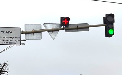 У Дніпрі запустили світлофор за європейським стандартом на аварійному перехресті