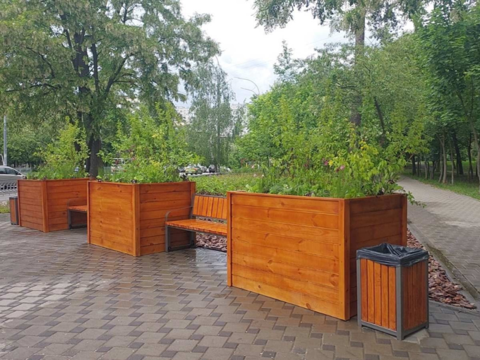 У шести районах Києва з'явилися «кишенькові сквери»